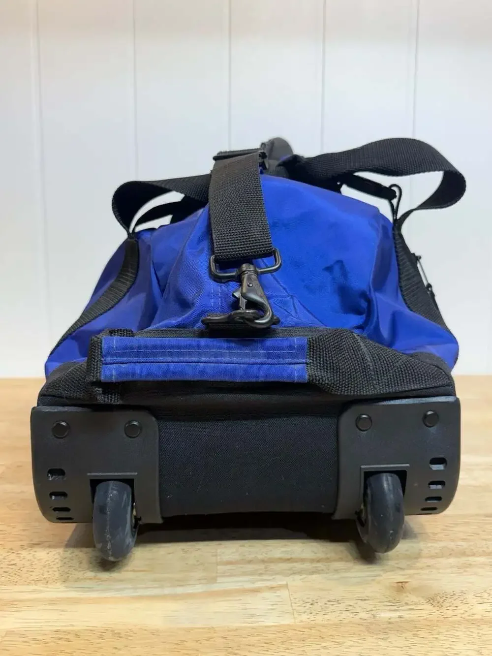L.L. Bean Rolling Adventure Duffle Bag in Blue
